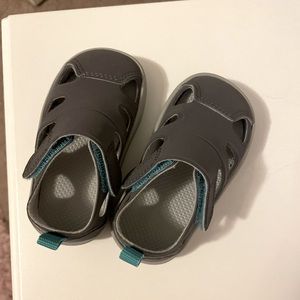 Ten Little Everyday Sandal size 4